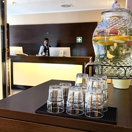 Hotel Lumiere An Der Messe Francfort-sur-le-Main