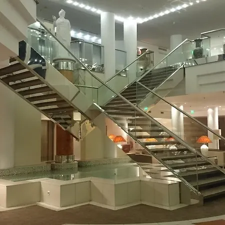 Relexa 4* Frankfurt nad Mohanem