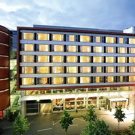 Avani Frankfurt - Previously Nh Collection Frankfurt Отель 4*