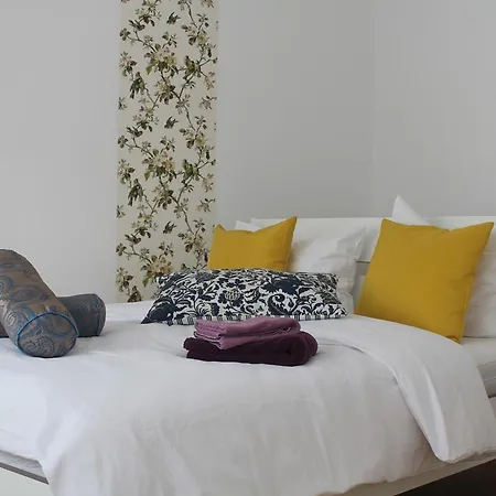 My Place Mit Fruehstueckspaket - With Breakfastbox 3* Francoforte sul Meno