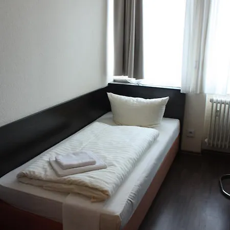酒店 Fair Frankfurt - An Der Messe 3*