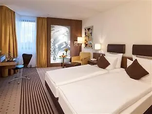 Отель Essential By Dorint Frankfurt-niederrad