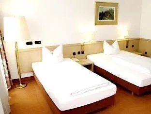 Adler Frankfurt 3* Frankfurt nad Mohanem