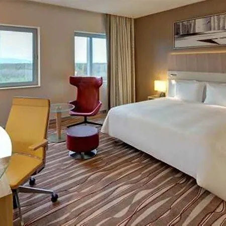 Hilton Frankfurt Airport פרנקפורט
