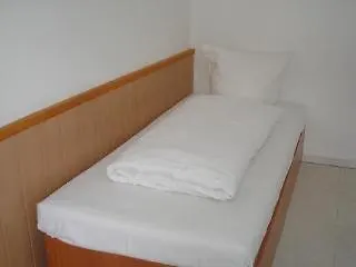 اينجل 2* فرانكفورت