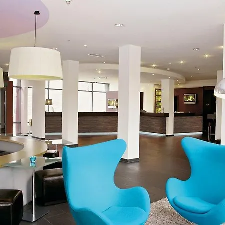One Frankfurt Airport Szálloda 3*