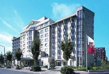 Hotel Relexa Frankfurt nad Mohanem