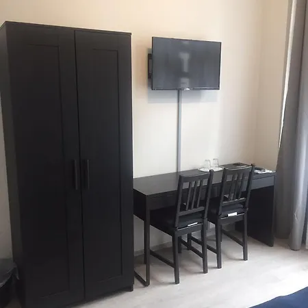 Main Frankfurt فندق 3*