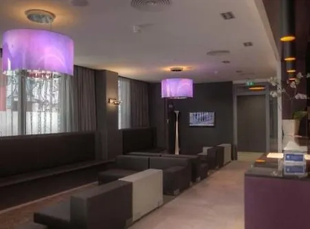 Hotel Bliss Design Frankfurt Messe 4*