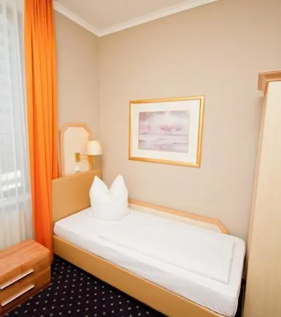Hotel Tourist Frankfurt am Main