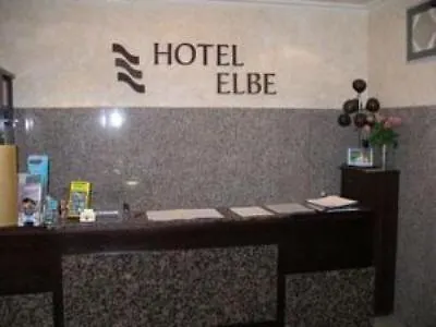 Elbe Street 34 Отель 3*