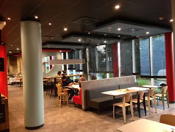 Hotel Ibis Frankfurt Messe 3*