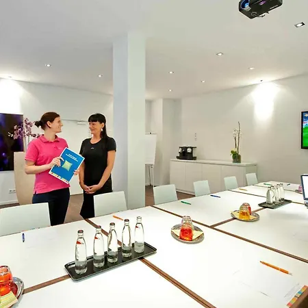 Ibis Styles Frankfurt Отель 3*