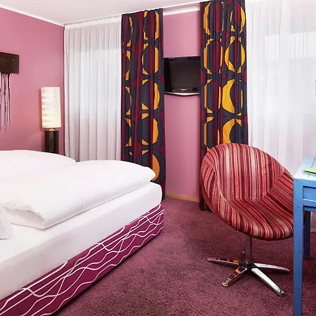 Hotel 25hours The Goldman Francoforte sul Meno