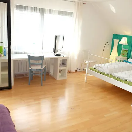 Orchard Frankfurt ベッド・アンド・ブレックファスト 5*