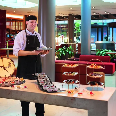 Mövenpick Hotel 4*