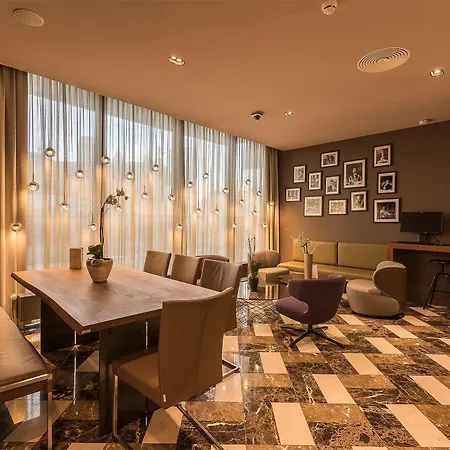 The Frankfurt Otel