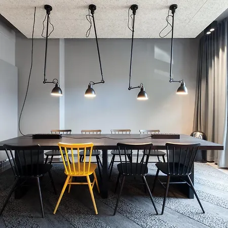 A&o Frankfurt Ostend Отель