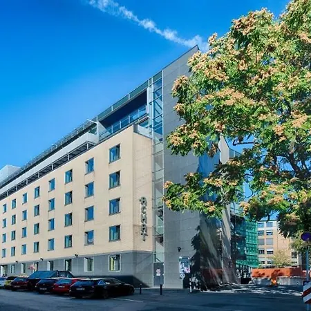 Hotel Plaza Hotel&living Frankfurt Francoforte sul Meno