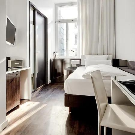 The Pure, Frankfurt, A Member Of Design Ξενοδοχείο 4*