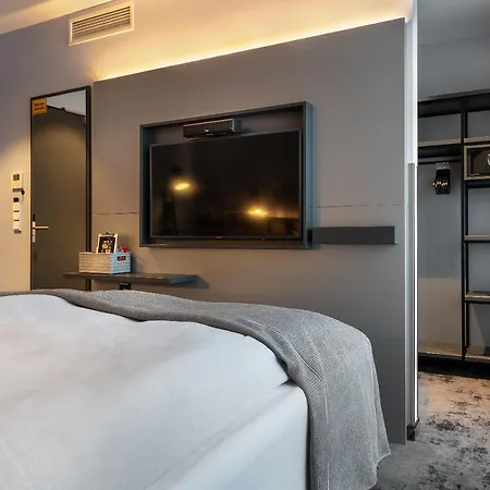 Otel - The Niu, Charly Frankfurt By Ihg