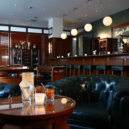 Hotell Lindner Frankfurt Main Plaza, Part Of Jdv By Hyatt 4*