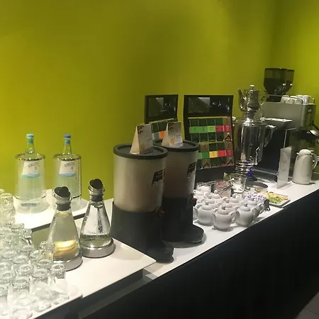 Tryp By Wyndham Frankfurt Otel