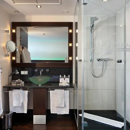 Flemings Frankfurt Hamburger Allee Otel 4*